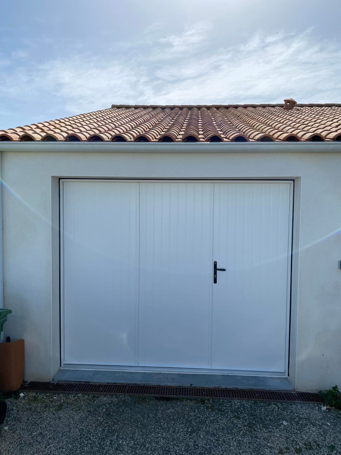 Porte de garage aluminium 3 vantaux